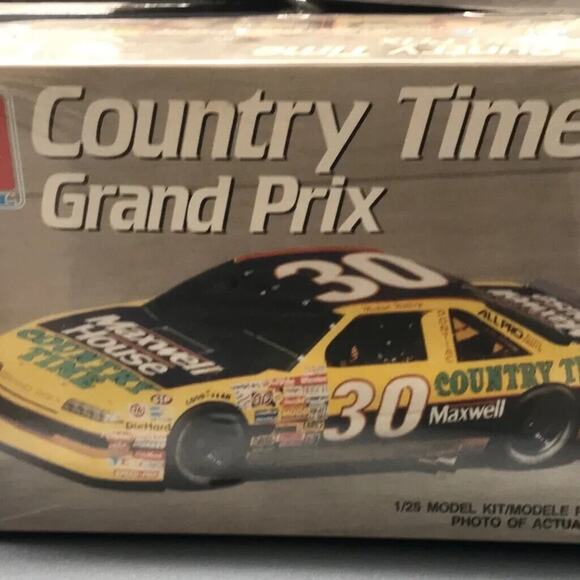 VINTAGE 1990 AMT 1:25 SCALE " MICHAEL WALTRIP " 30 COUNTRY TIME GRAND PRIX 6732 - Picture 1 of 5